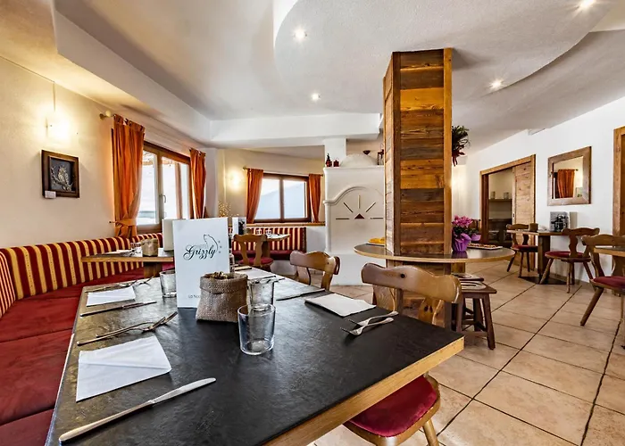 Hotel Grizzly "Ski-In Ski-Out" Folgaria